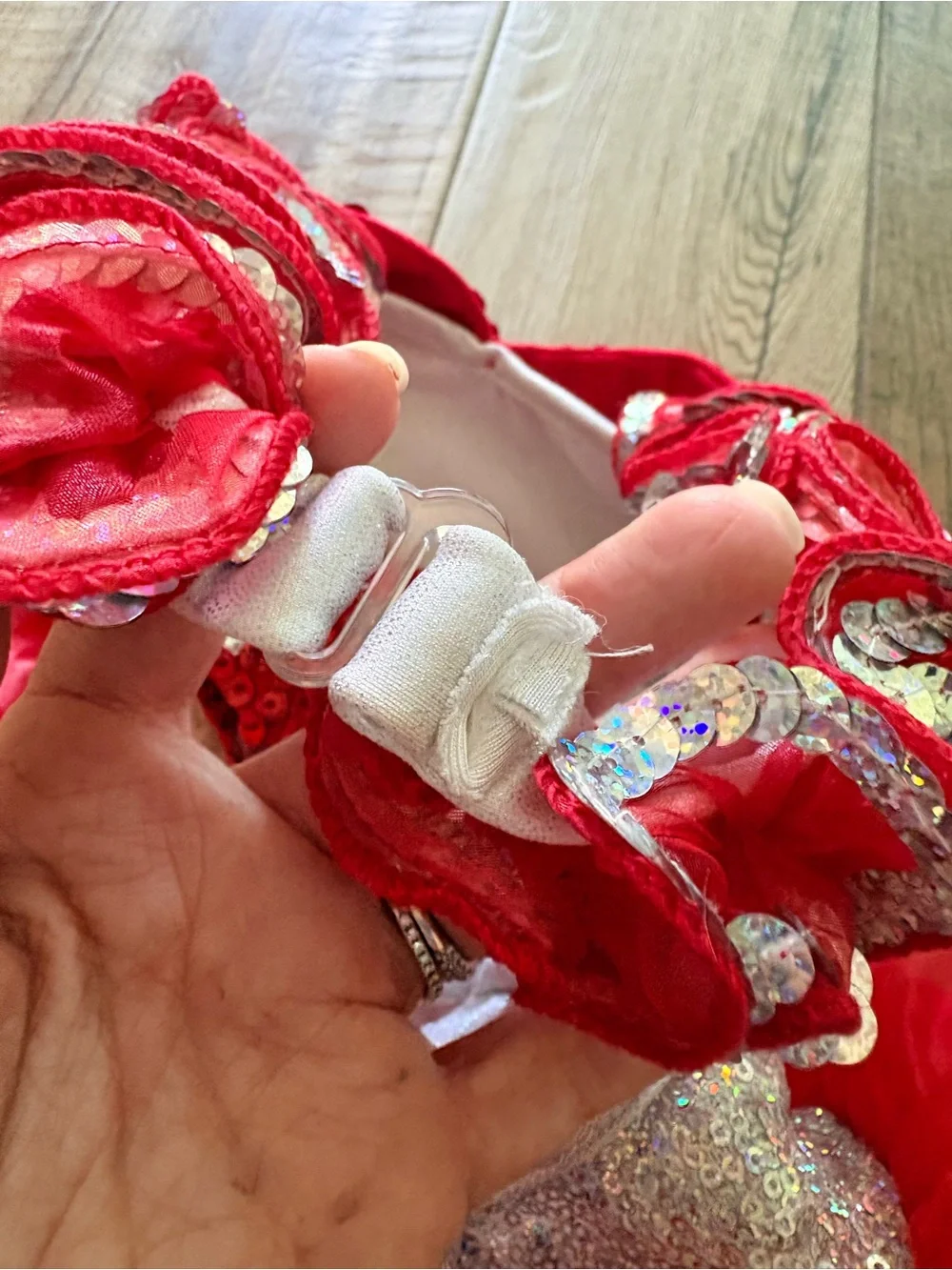 Glamour Costumes questions leave